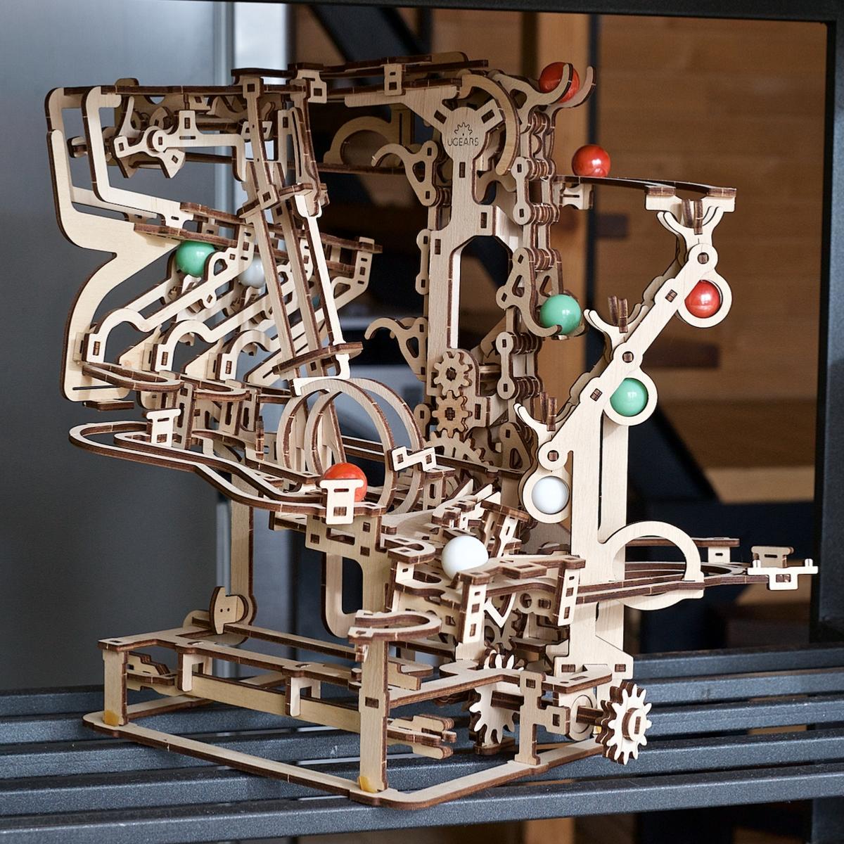 Parcours à Billes avec Gradins Ugears – Puzzle 3d en bois 