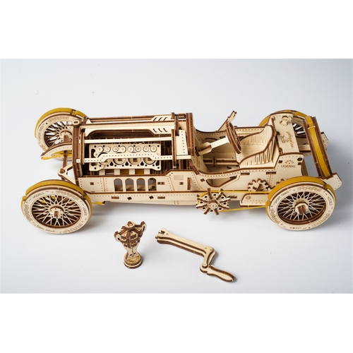 Maquette voiture en bois : Bolide U-9 - Ugears - Rue des Puzzles