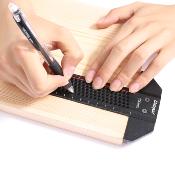 Règles en T avec trous de marquage